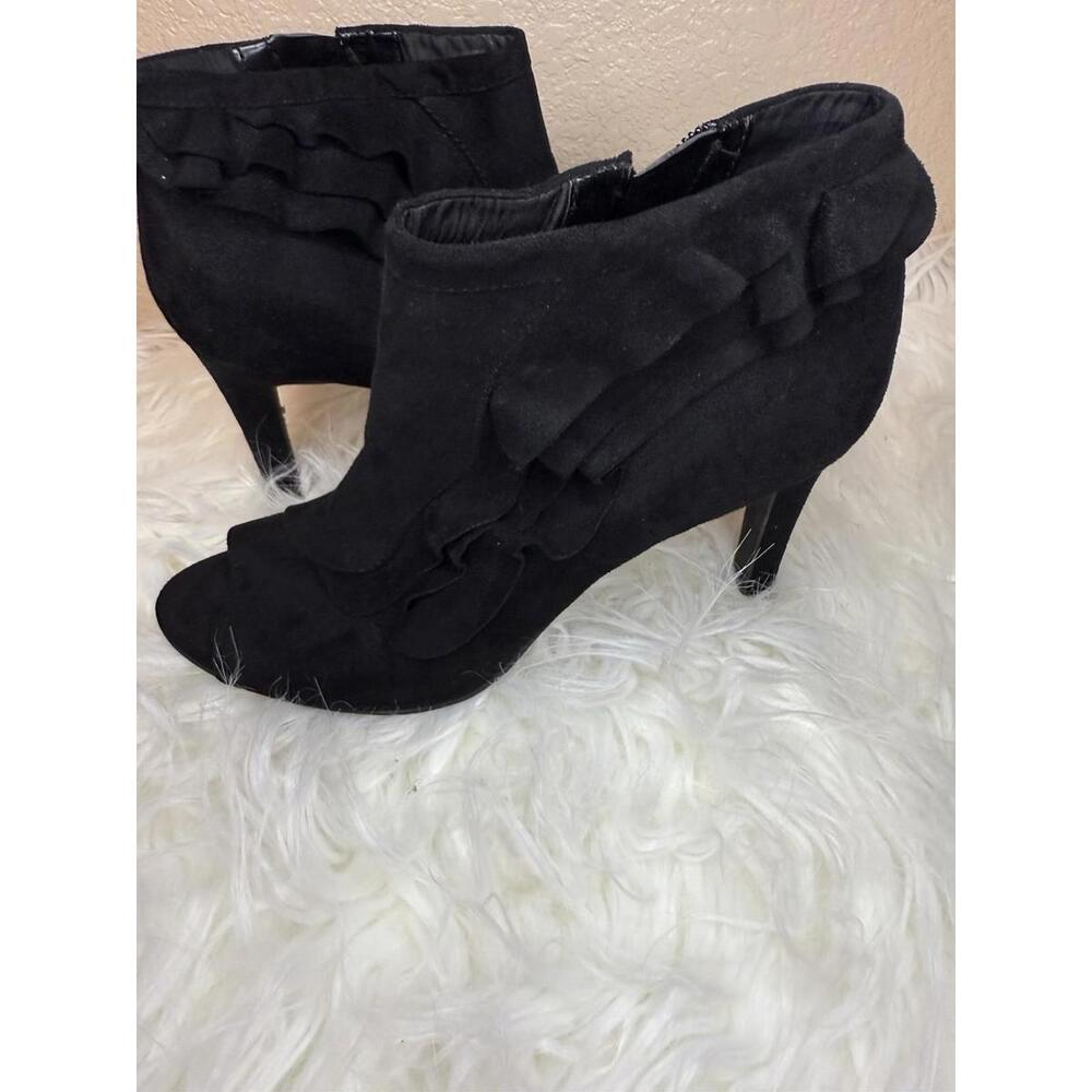 Unisa Women Black Suede Size 9  Open Toe Bootie Side Zip Office Party‎